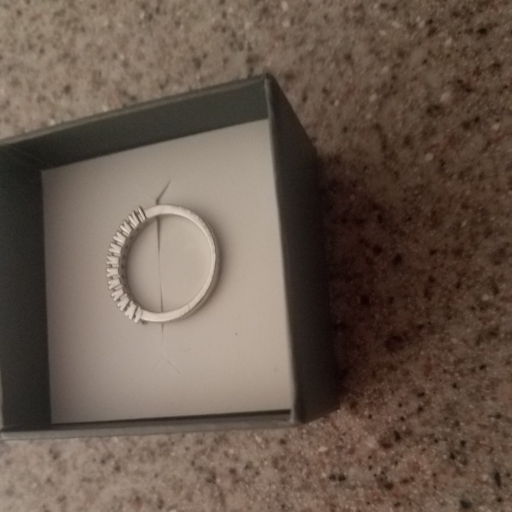 Size 4 rings